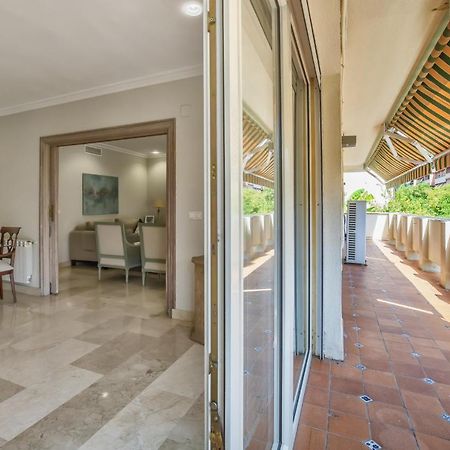 Apartamento Los Tilos & Parking & Piscina Cordoba Luaran gambar