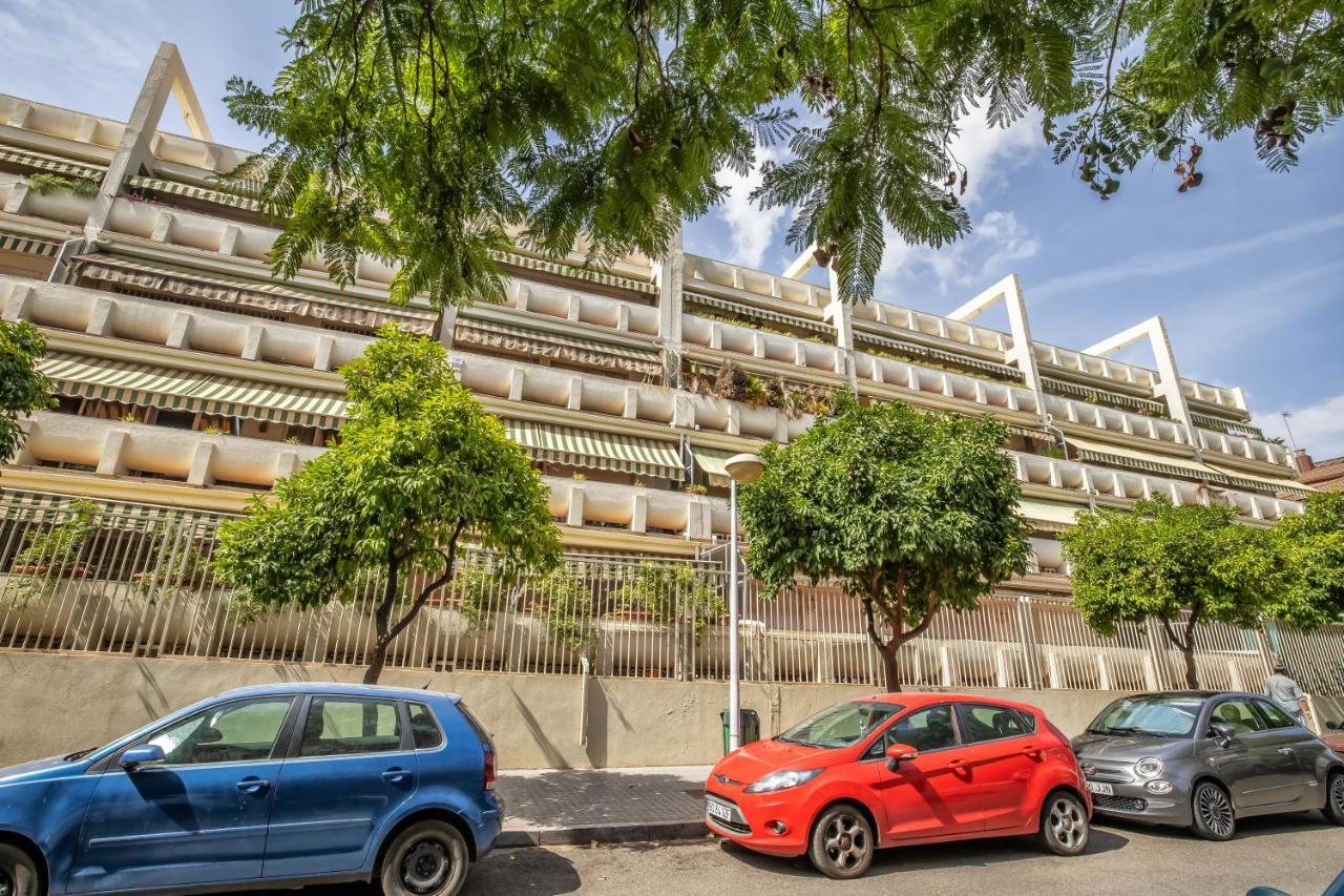 Apartamento Los Tilos & Parking & Piscina Cordoba Luaran gambar